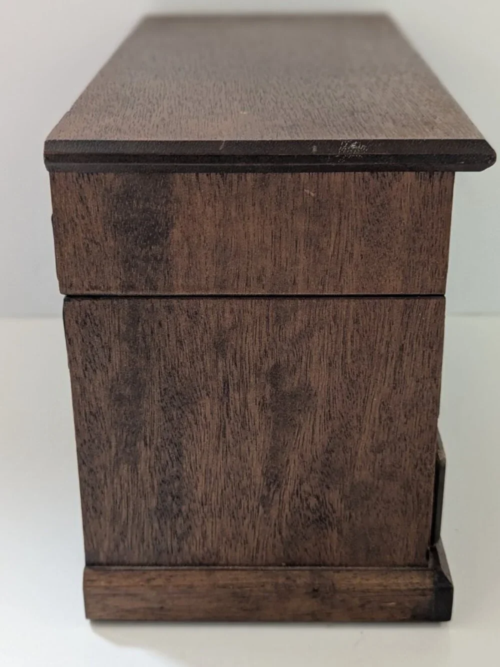 Vintage Royal Sealy Wooden Musical Jewelry Box Red Lined Drawers